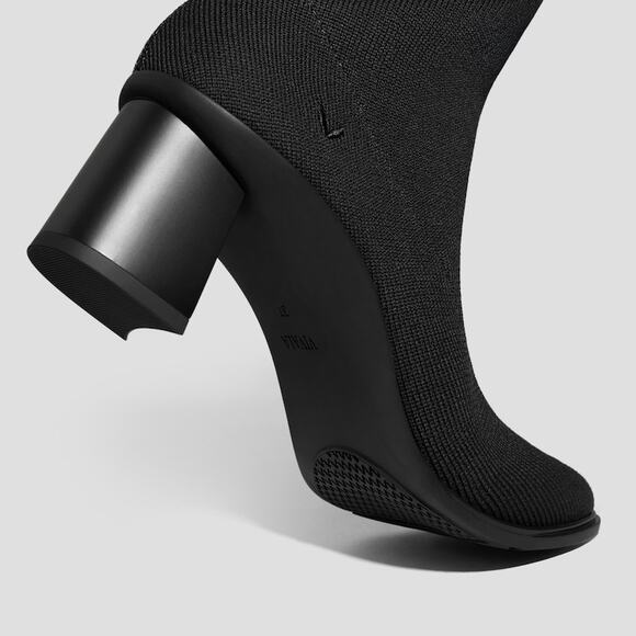 NEW Vivaia Amanda Almond-Toe Running Heel Boots Black Sz US 9.5 Water Repellent - Picture 11 of 11